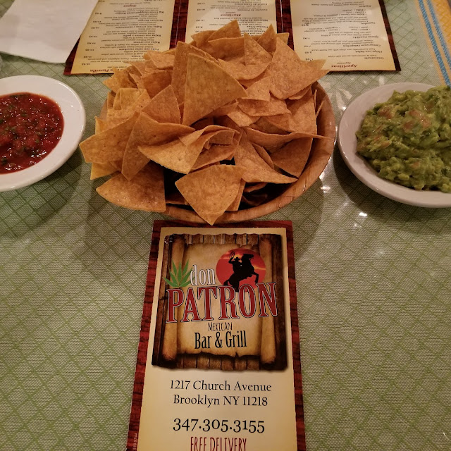 Chips w Guac and Salsa