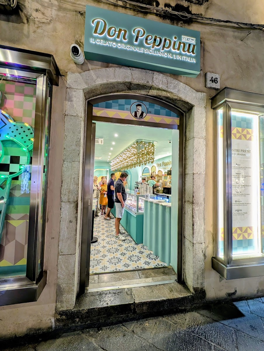 Don Peppinu Taormina
