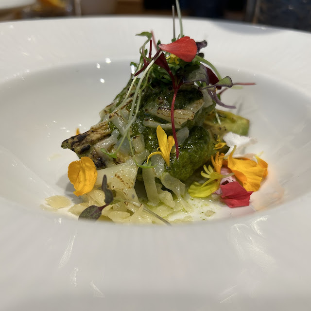 Aguacate A la Brasa Con Vieira