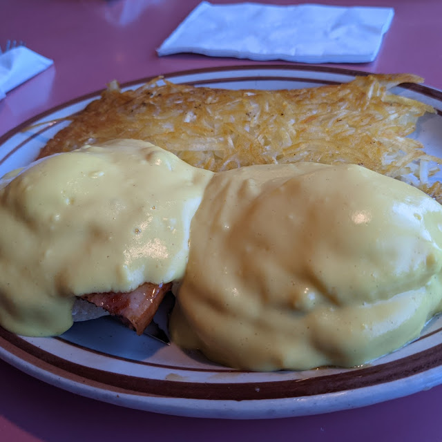 Classic Eggs Benedict