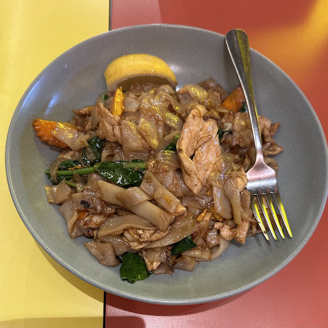 Noodle with Chicken Broccoli