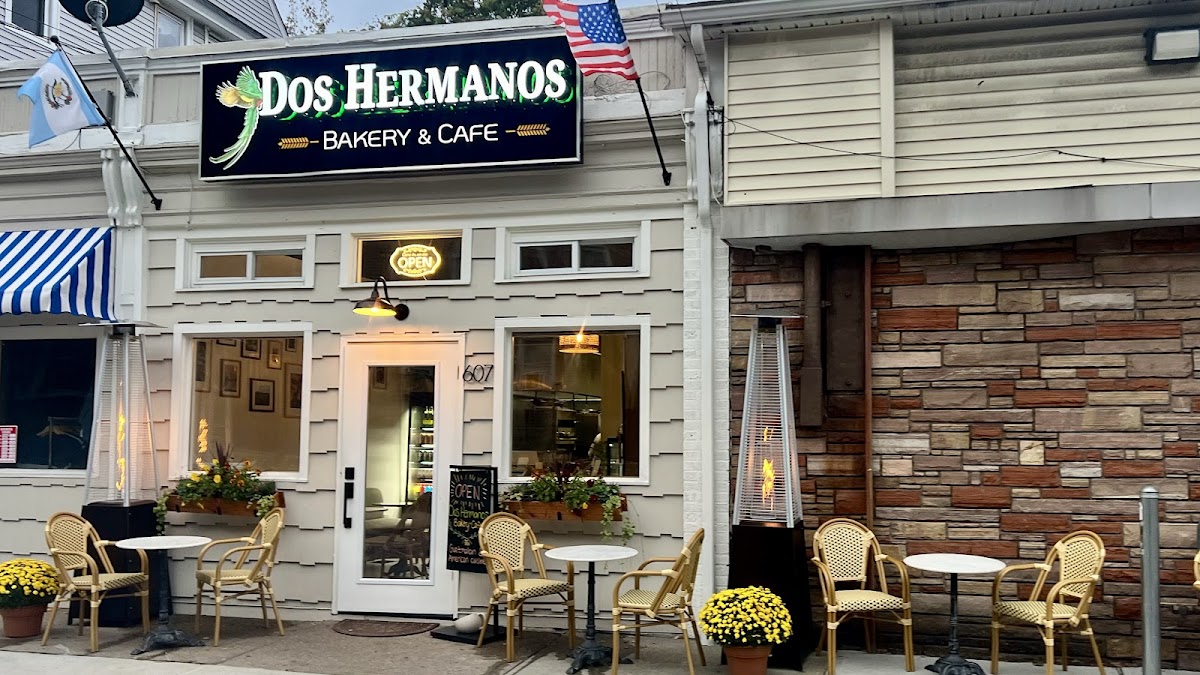 Dos Hermanos - Bridgeport