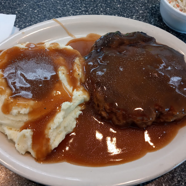 Chopped Steak w Mashed Potatoes N Gravy