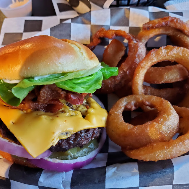 The Downtown Burger