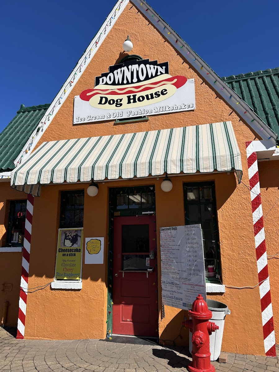 Downtown Dog House