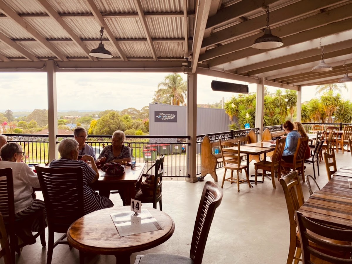 Driftwood Café - 72 Princes Hwy