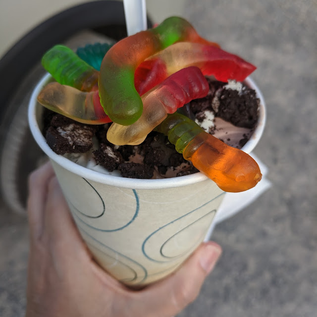 Dirt Sundaes