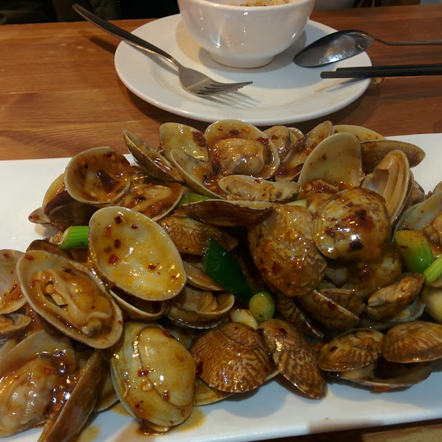 Stir Fried Ginger Clam