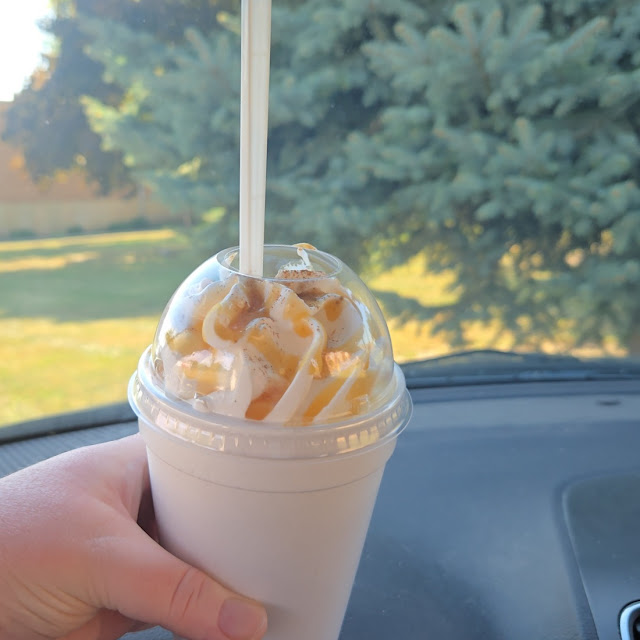 Carmel Apple Cider Float
