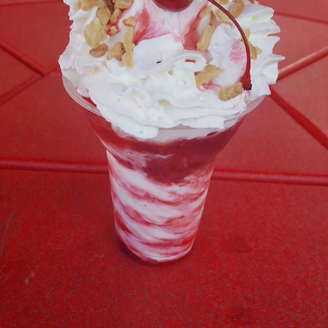 Strawberry Sundae