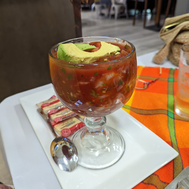 Cocktail De Camarones