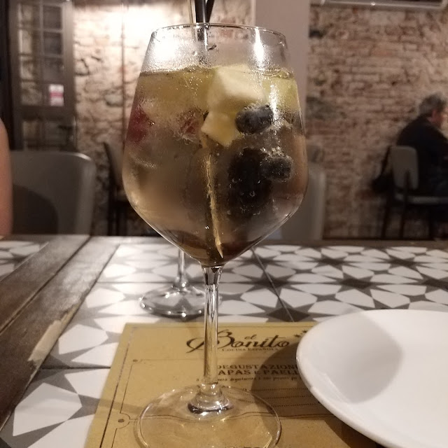 Sangria Bianca