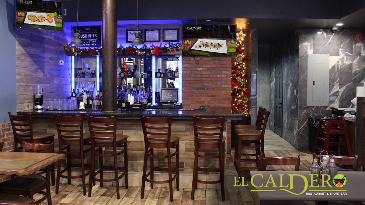 El Caldero - Bronx