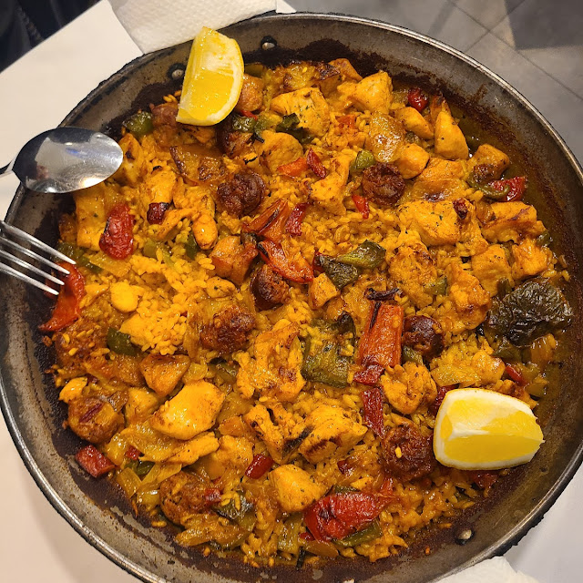 Paella de Mariscos 2 Pax