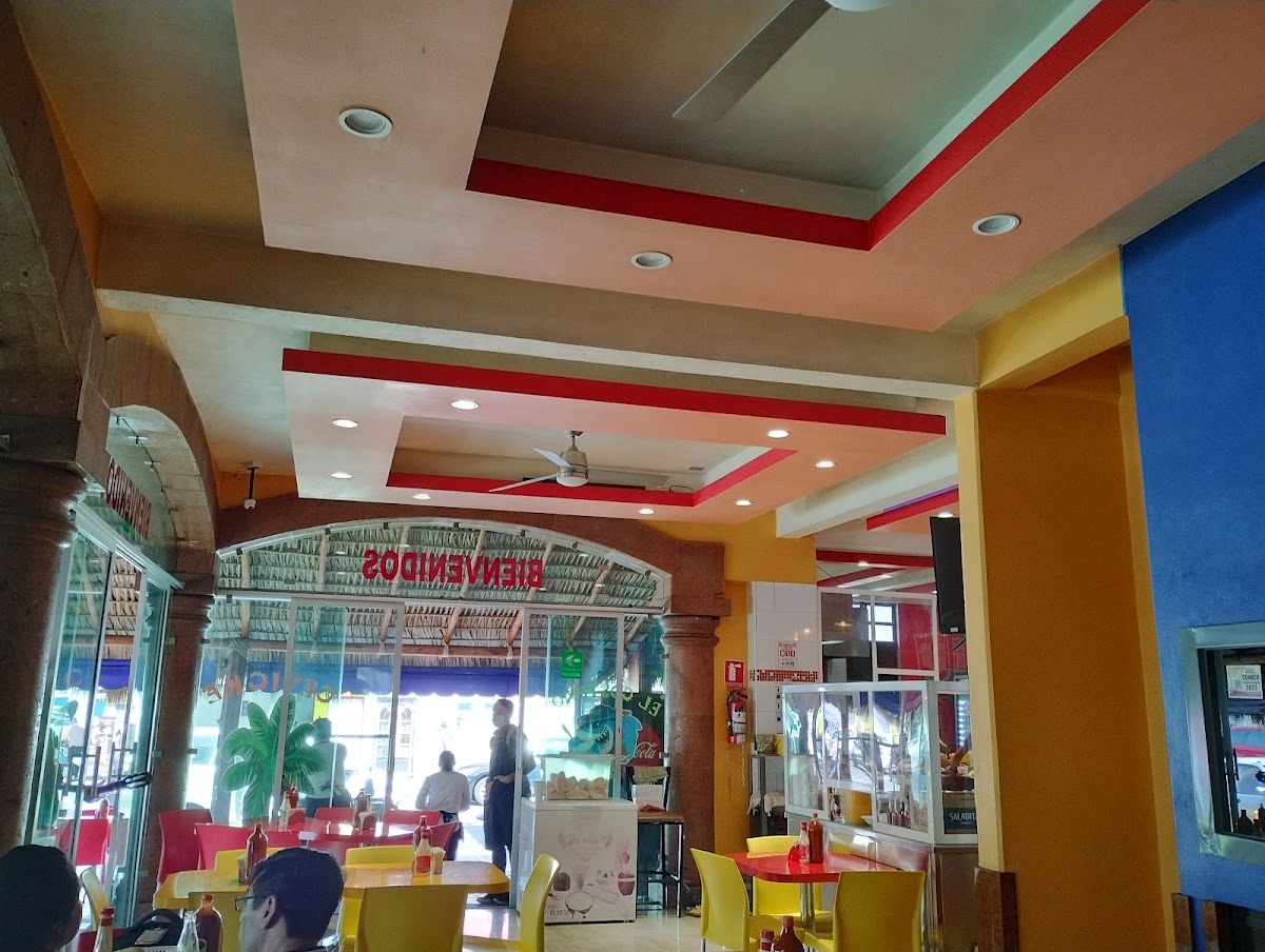 El Costeño Mariscos y Carnes