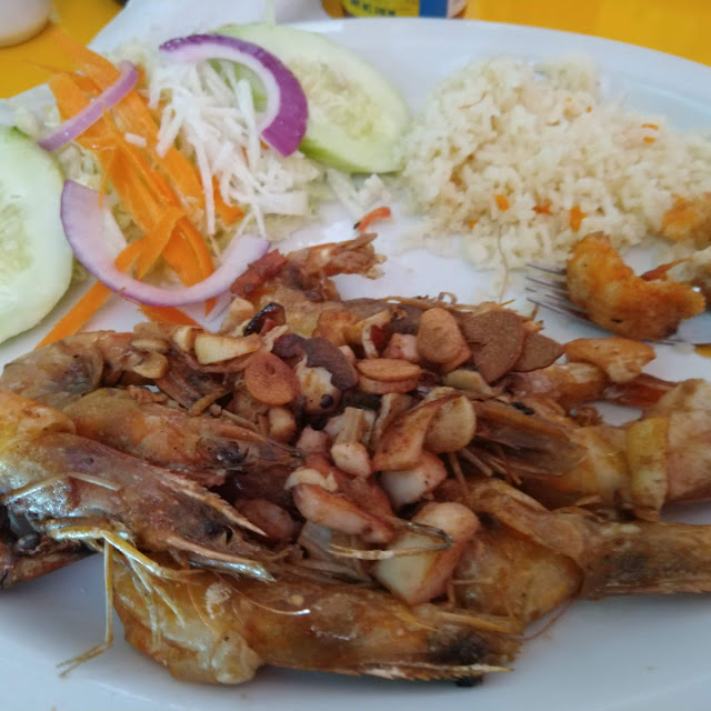 Camarones Al Mojo de Ajo