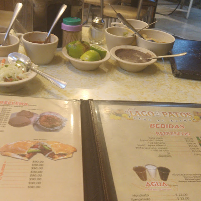 Consomé de Pollo Tacos de Cecina