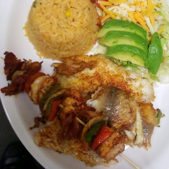Tilapia Camarones
