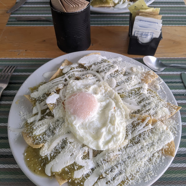 Chilaquiles Con Huevo
