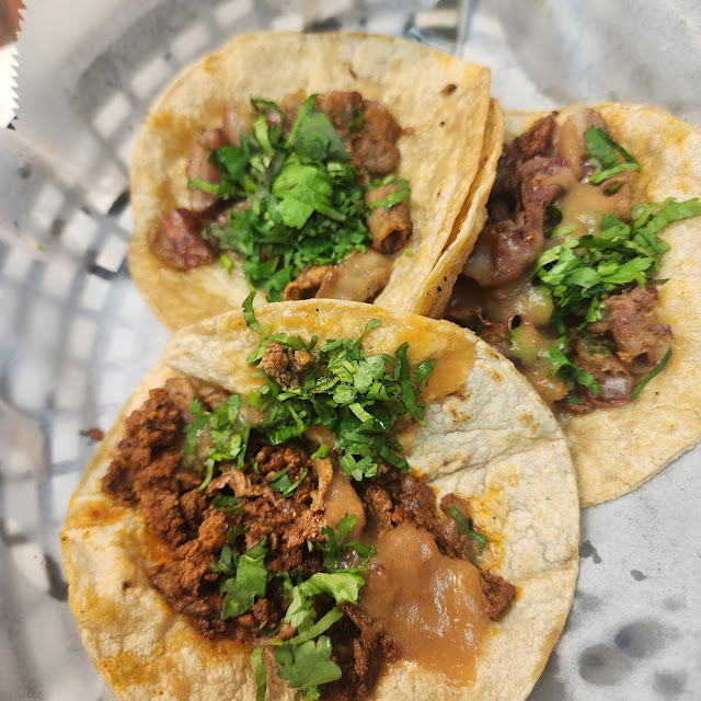 Los Mejores Tacos Para Cenar En El Paraiso Bar and Grill