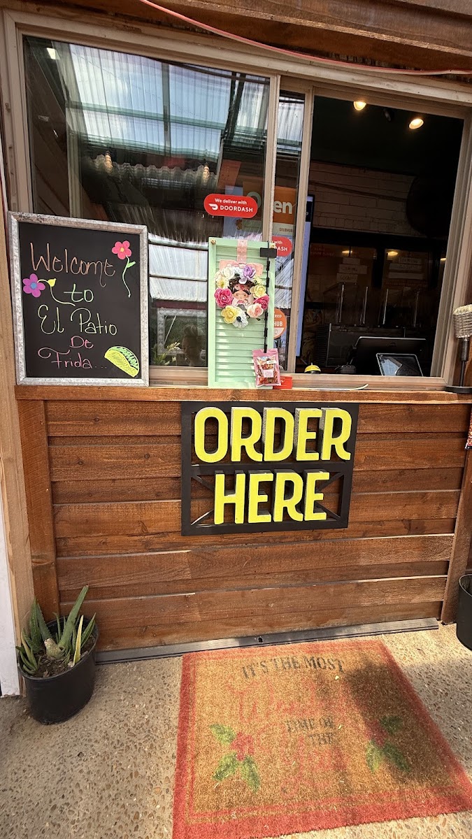 El patio - Dallas