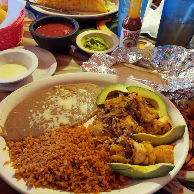 Camarones a La Mexicana