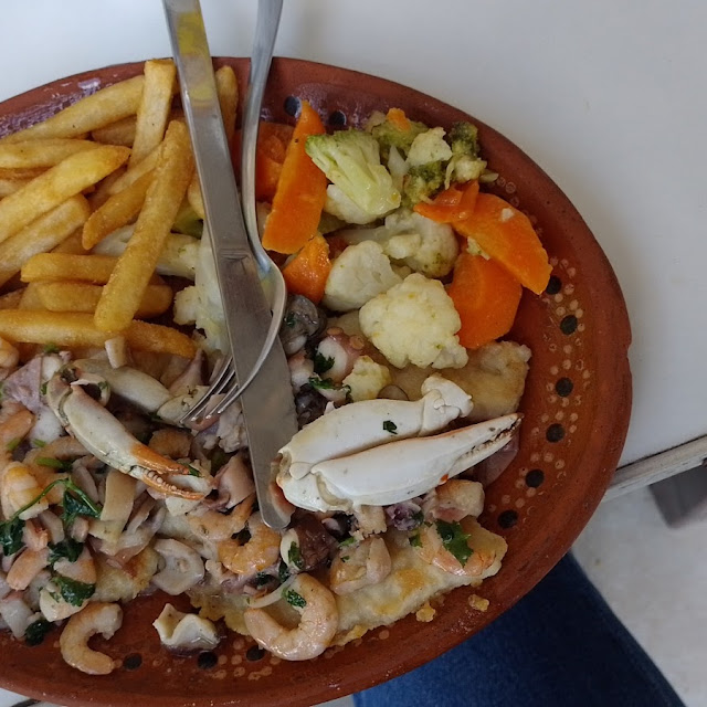 Pescado Con Mariscos