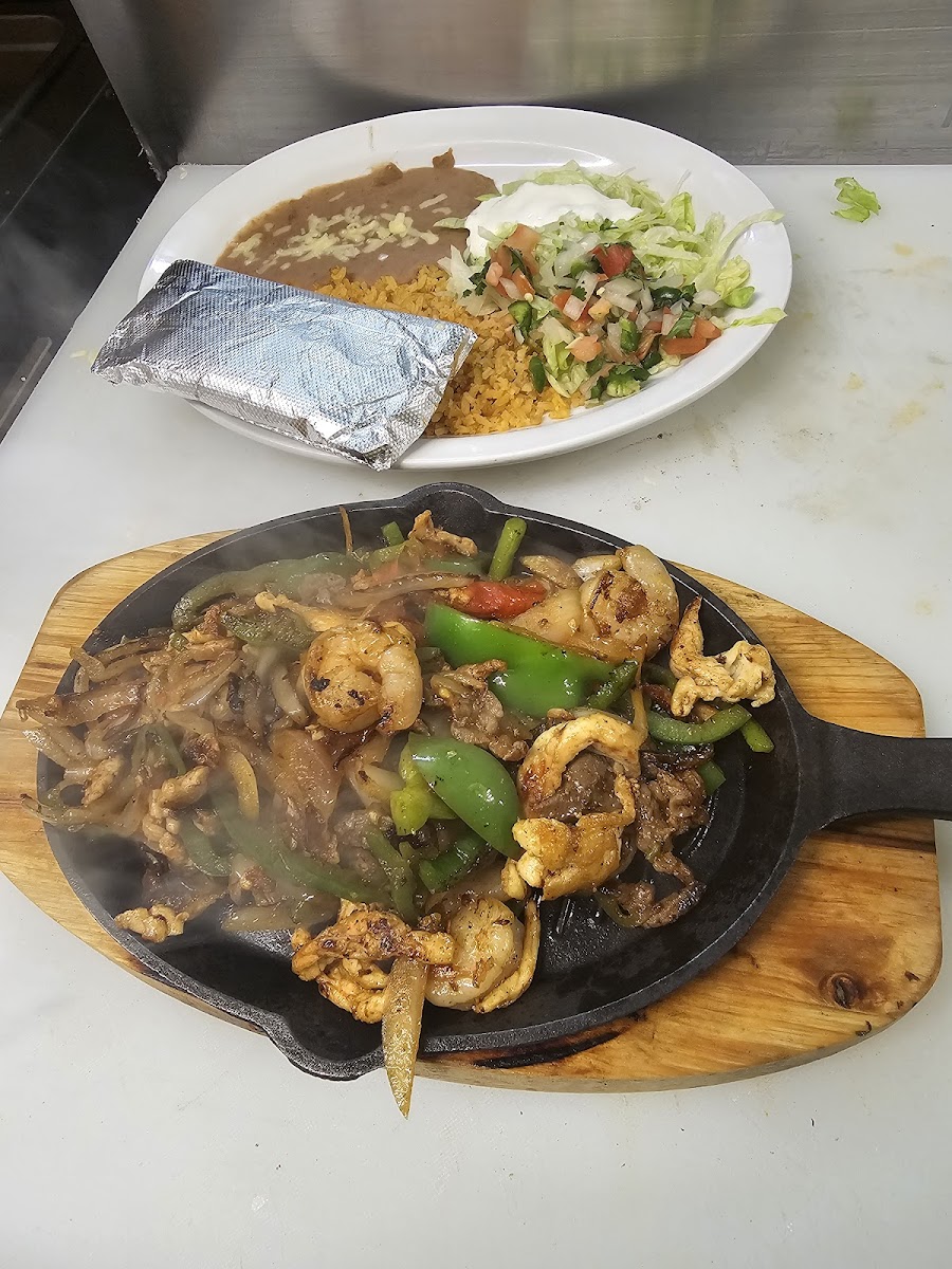 El Poblano Mexican Restaurant 2