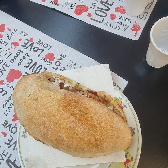 Kebab Arrotolato Completo Bello Pienotto