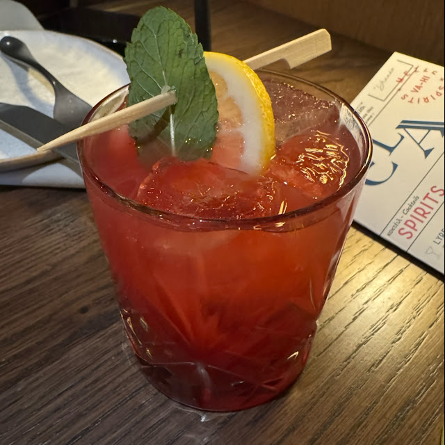 Barrel-Aged White Negroni