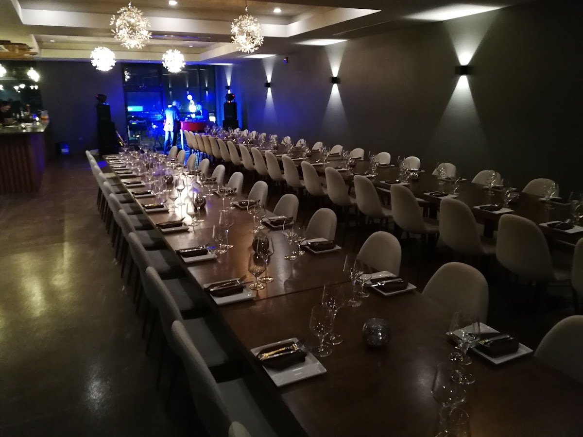 Elite Restaurant - ON N9Y 1H1