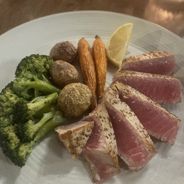 Tuna Steak Dinner