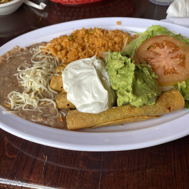 Desebrada Plate