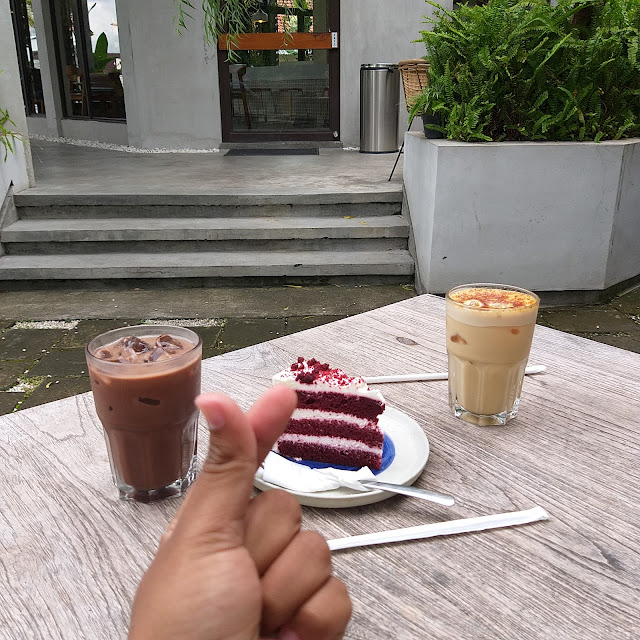 Red Velvet Cake