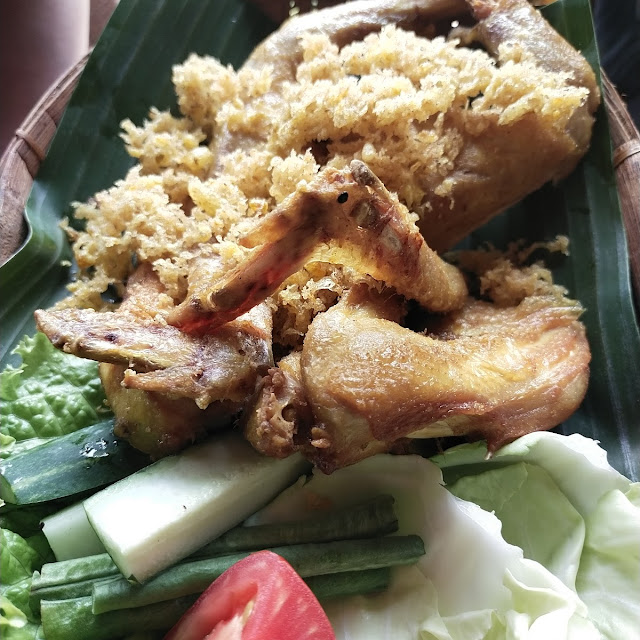 Ayam Goreng Kremes