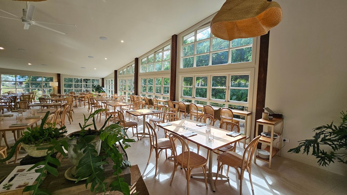 Èthos Restaurant - 20 Rifle Range Rd