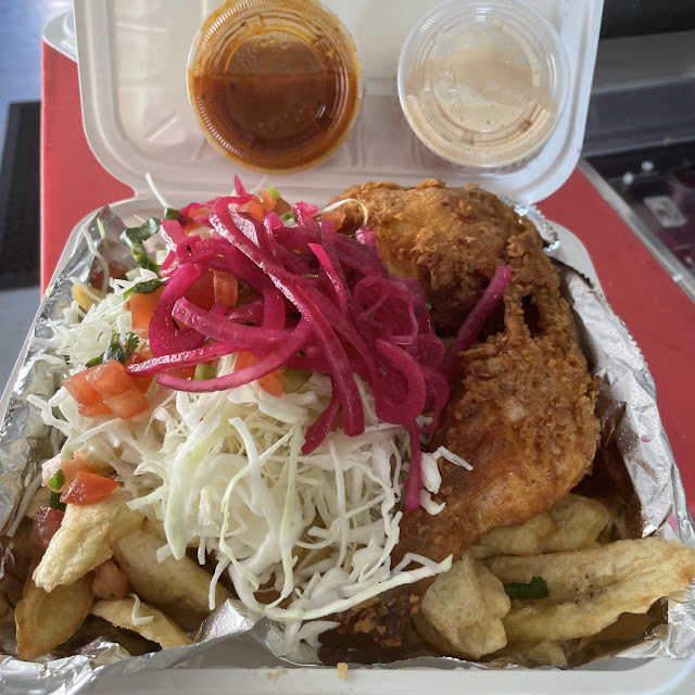Pollo Con Tajadas Chicken with Sliced Plantains