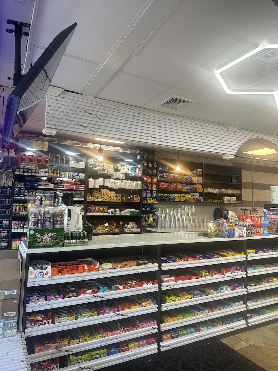 F & A Gourmet Deli 1