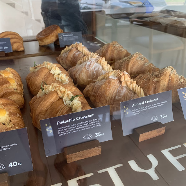 Ham and Cheese Croissant