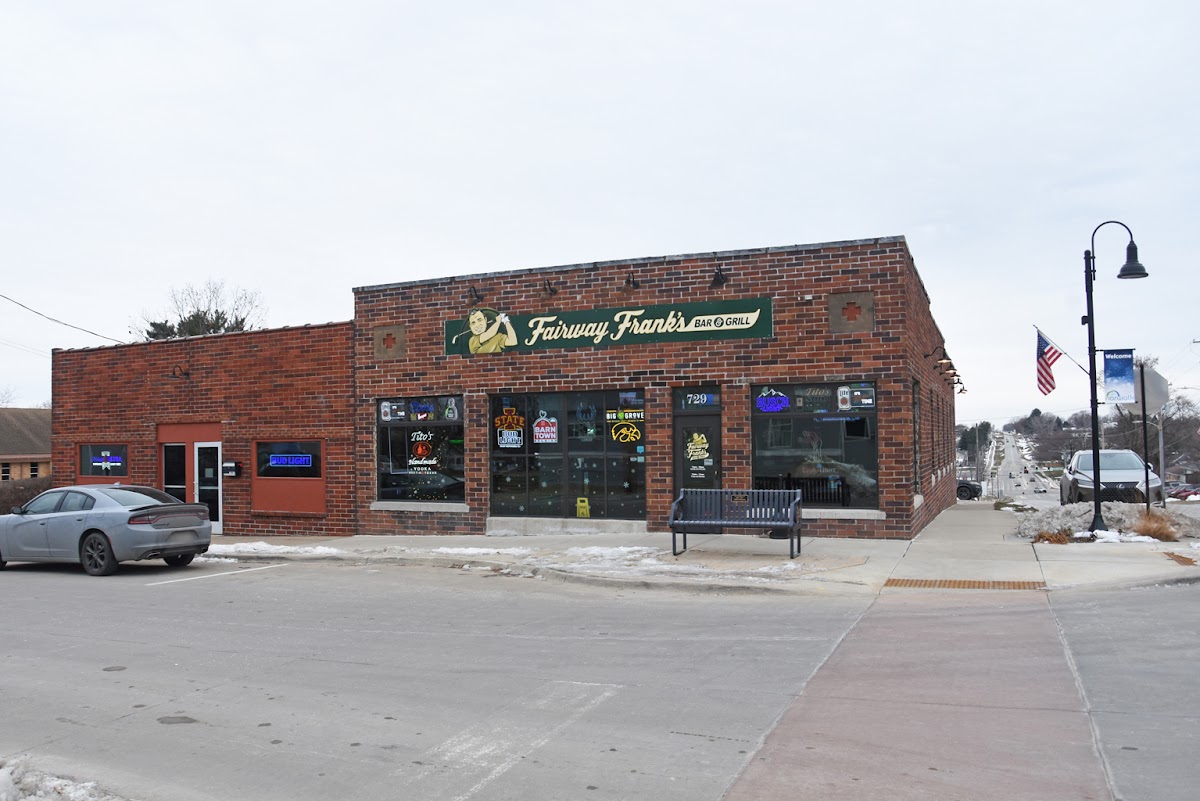 Fairway Frank's Bar & Grill