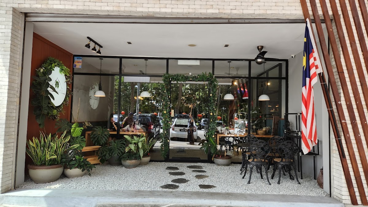 Fam Cafe Sutera