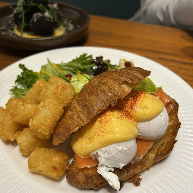 Organic Egg Benedict