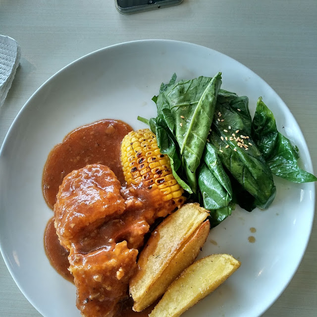 Chicken Cordon Bleu Saus Mushroom