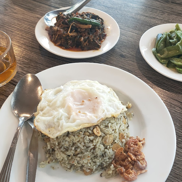 Pickled Tea Leaves Rice Salad with Fried Egg
