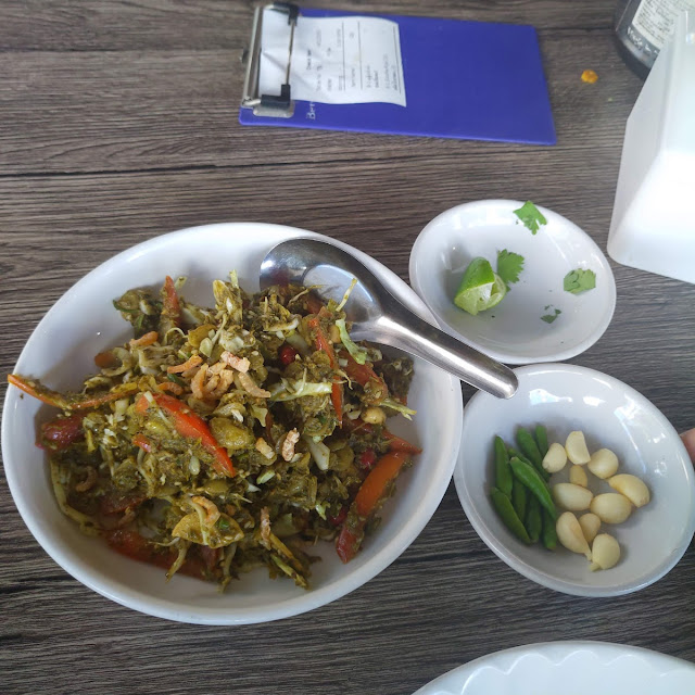 Tea Leaves Salad