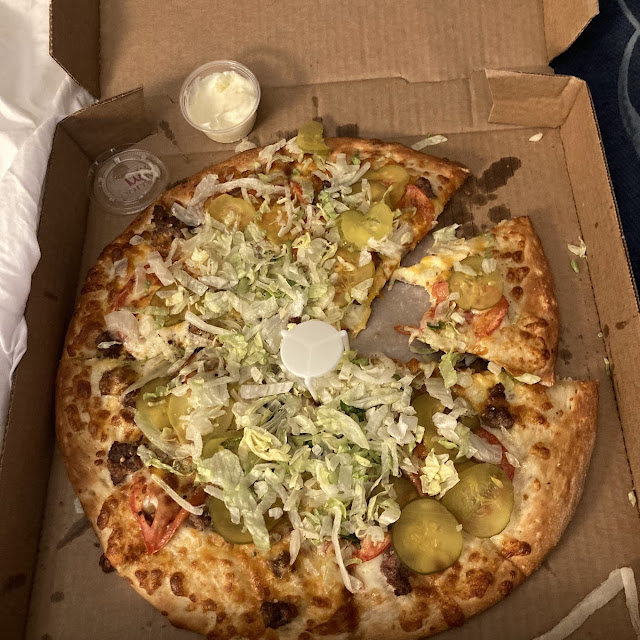 Cheeseburger Pizza