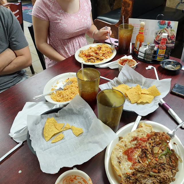 Arroz Con Pollo