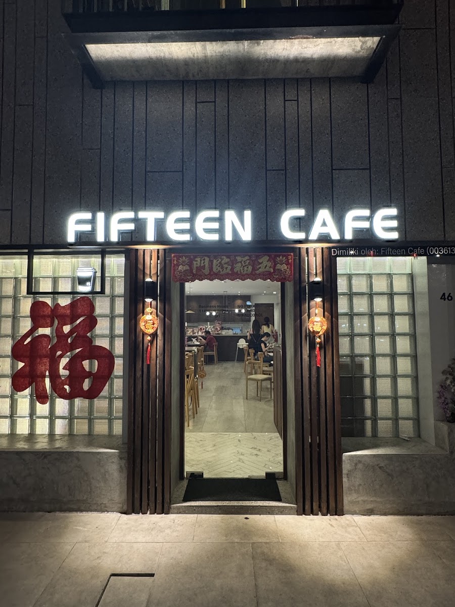 Fifteen Cafe