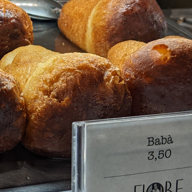 Babà