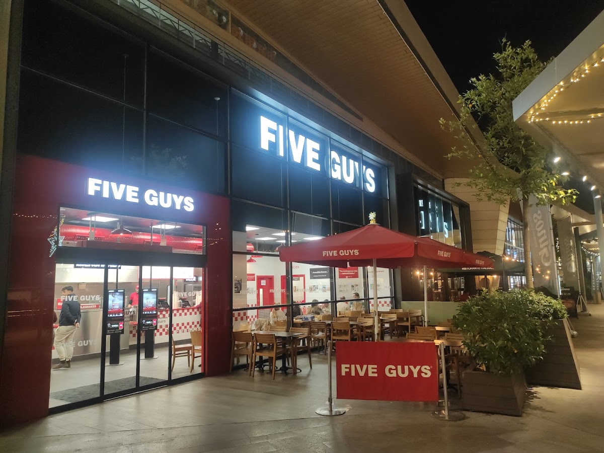 Five Guys Sevilla Lagoh